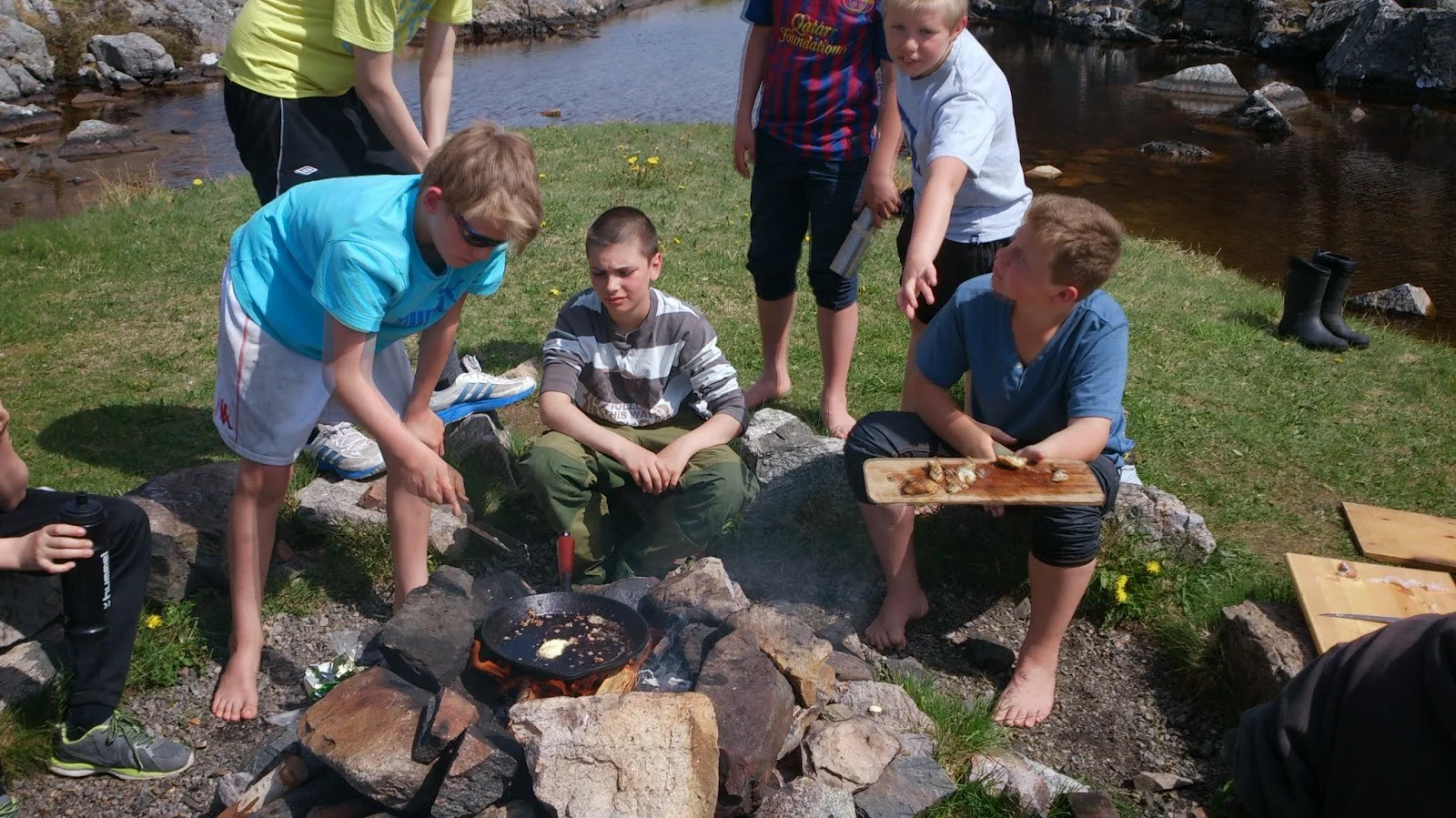 6th grade, coast near Bergen (cooking the fish they caught)