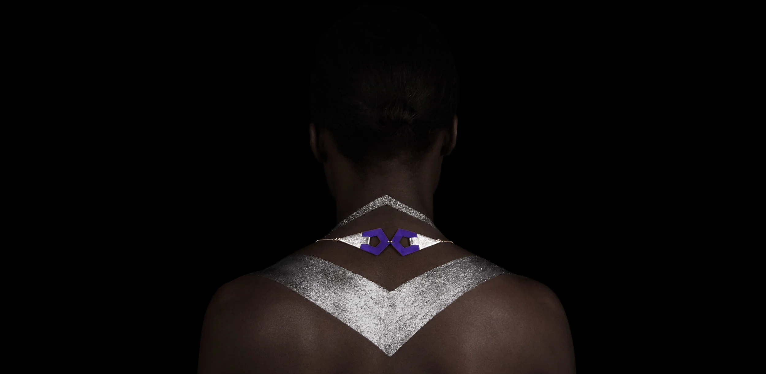 Camille Roussel - bijoux - sautoir en cuir - doré à l'Or fin
