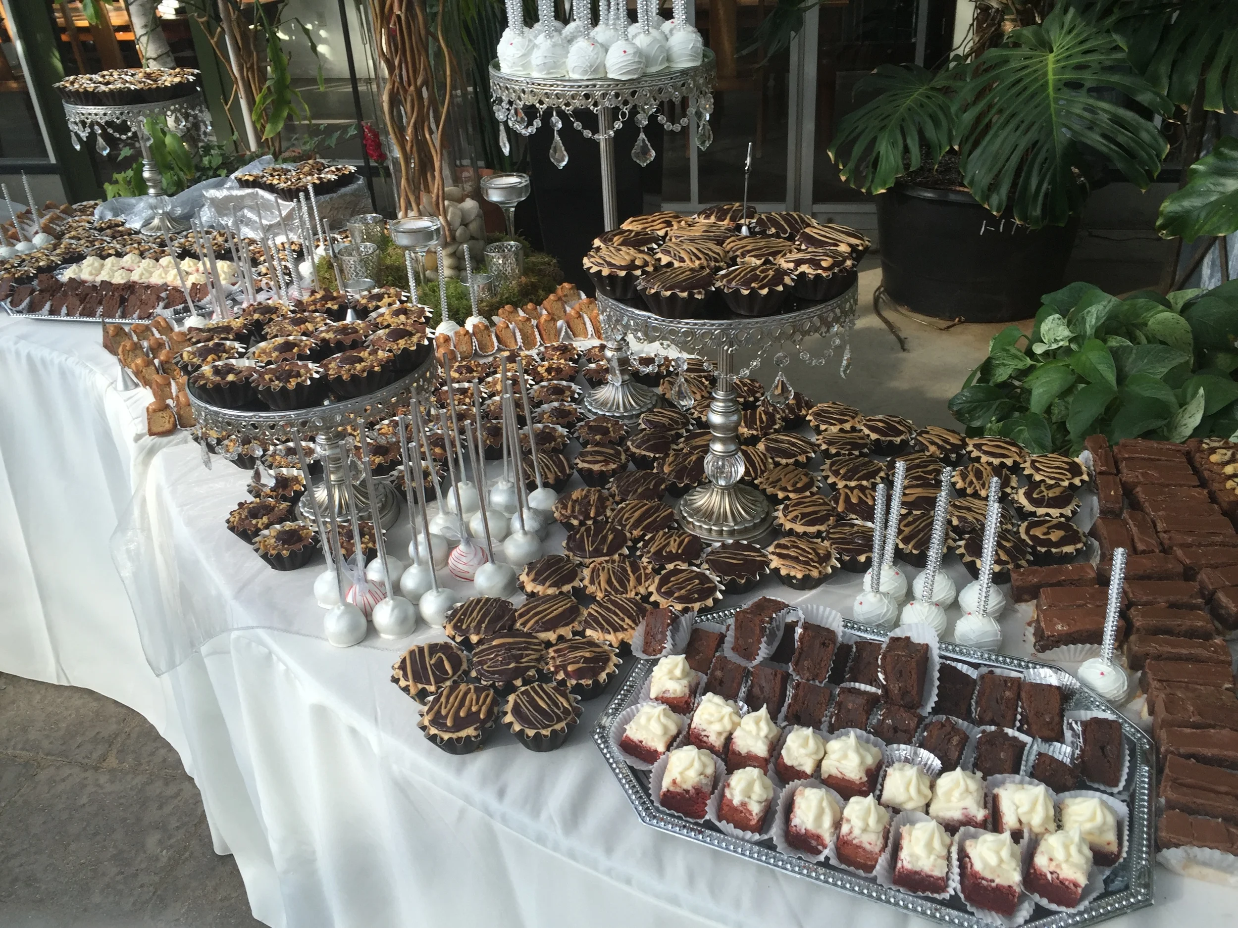Your Dream Event Awaits You | Brownies Are The New Cake | Dessert Tables and Favors in Metro Detroit | Brownies, Cake Pops, Macarons, Brownie Cakes & More