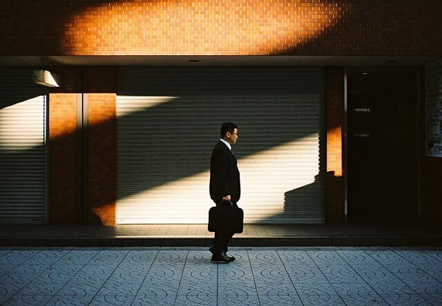 Morning commute in Osaka
&bull;
&bull;
&bull;
&bull;
&bull;
&bull;
&bull;
&bull;
&bull;
&bull;
#film #shootfilm #filmisnotdead #35mm #contaxt2 #rentalmag
