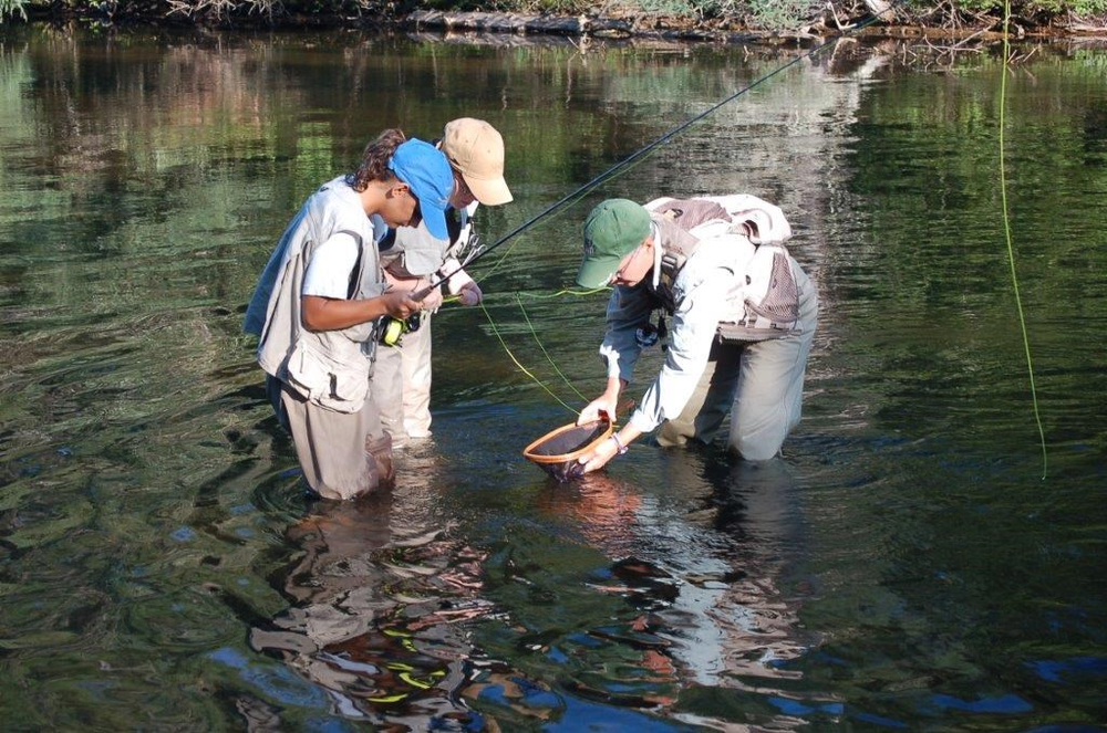 Youth Camp_Fishing Instruction.png