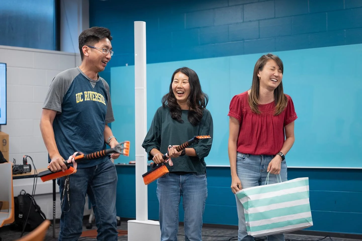 🎞 2022.07.21 Welcome, Peng family 🤗 
This past week we welcomed Eugene &amp; Cynthia, our new IUSM lead mentors! 🥳 Thankful for their willingness to move and excited to continue building up the church together! 💪
.
.
.
#iusm #iusmumn #thisisiusm 