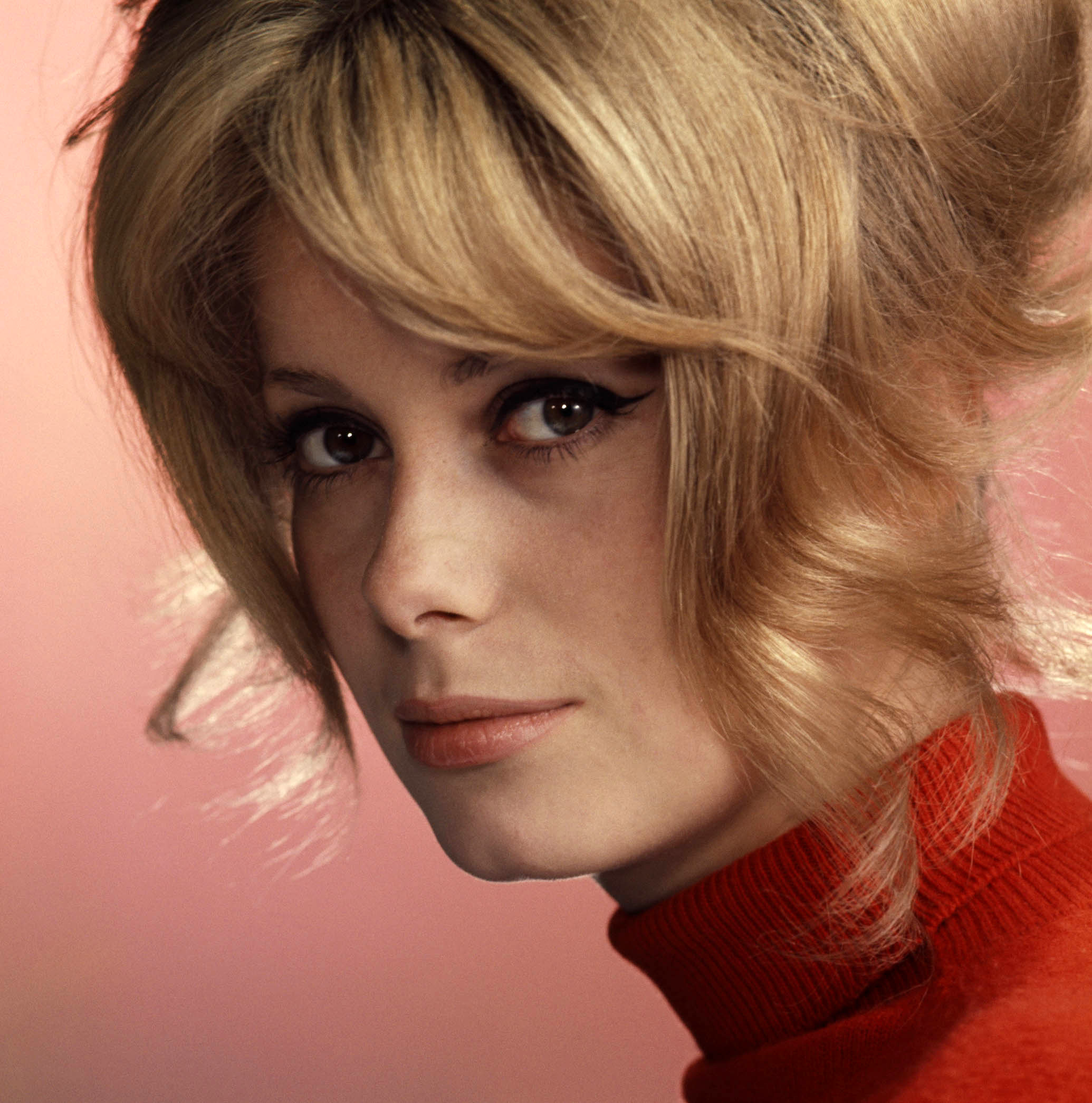 Annex - Deneuve, Catherine_01.jpg