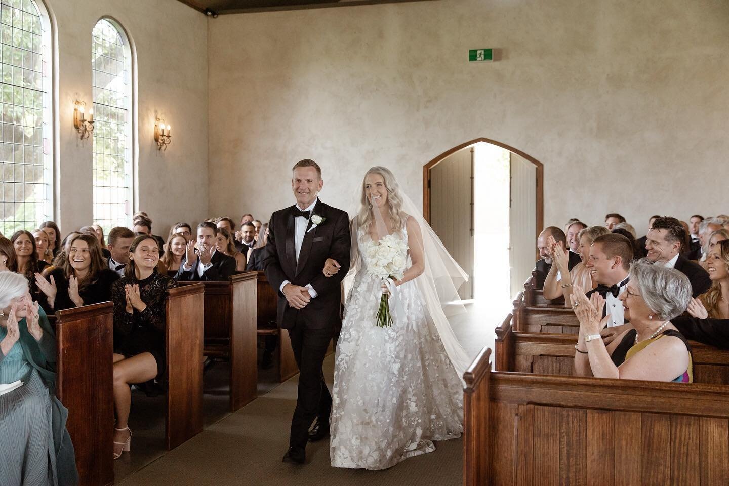 Here she comes !
Our sweet bride Pippa at the stunning @stonesoftheyarravalley 
.
#heartandcolour #heartandcolourphotography #melbournewedding #melbourneweddingphotographer #yarravalleyweddings #yarravalleyweddingphotographer #stonesoftheyarravalley