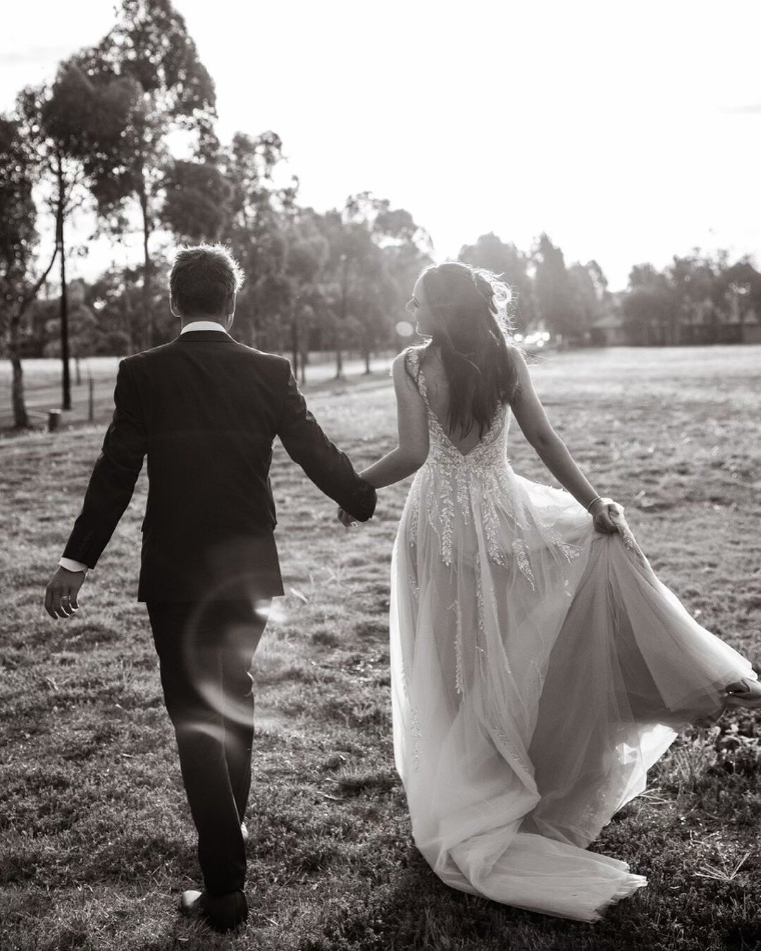 Effortless.
Tianah &amp; Adam.
.
#heartandcolour #heartandcolourphotography #melbournewedding #melbourneweddingphotographer #yarravalleyweddings #yarravalleywedding #yarravalleyweddingphotographer #eynesburyhomestead