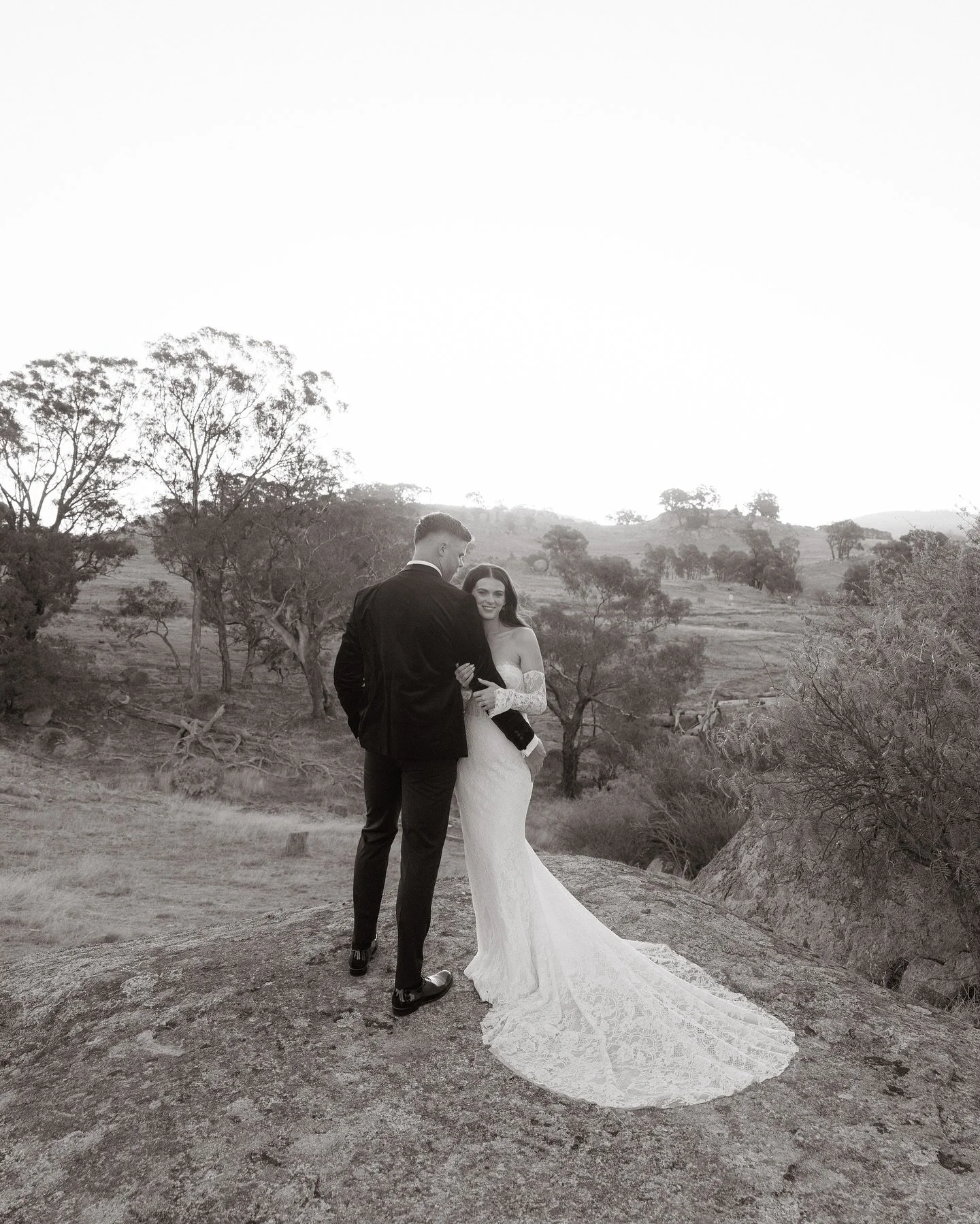 A few favourite B&amp;Ws from Elise &amp; Ben&rsquo;s dreamy day