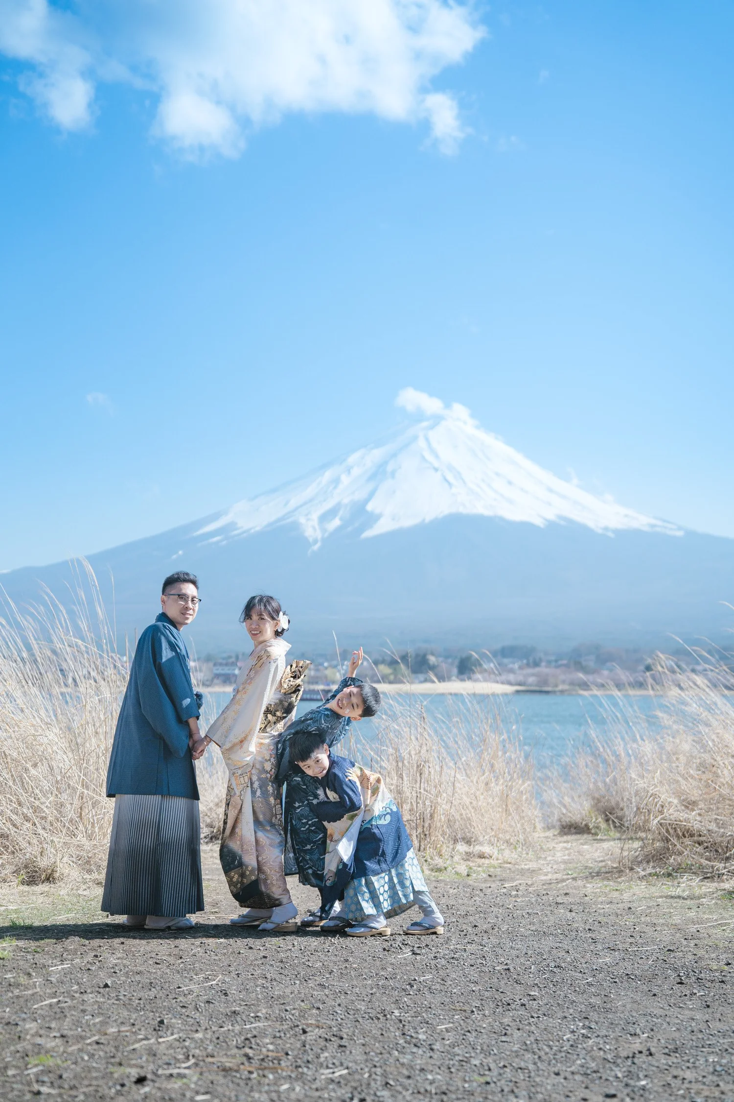 河口湖富士山全家福和服旅拍