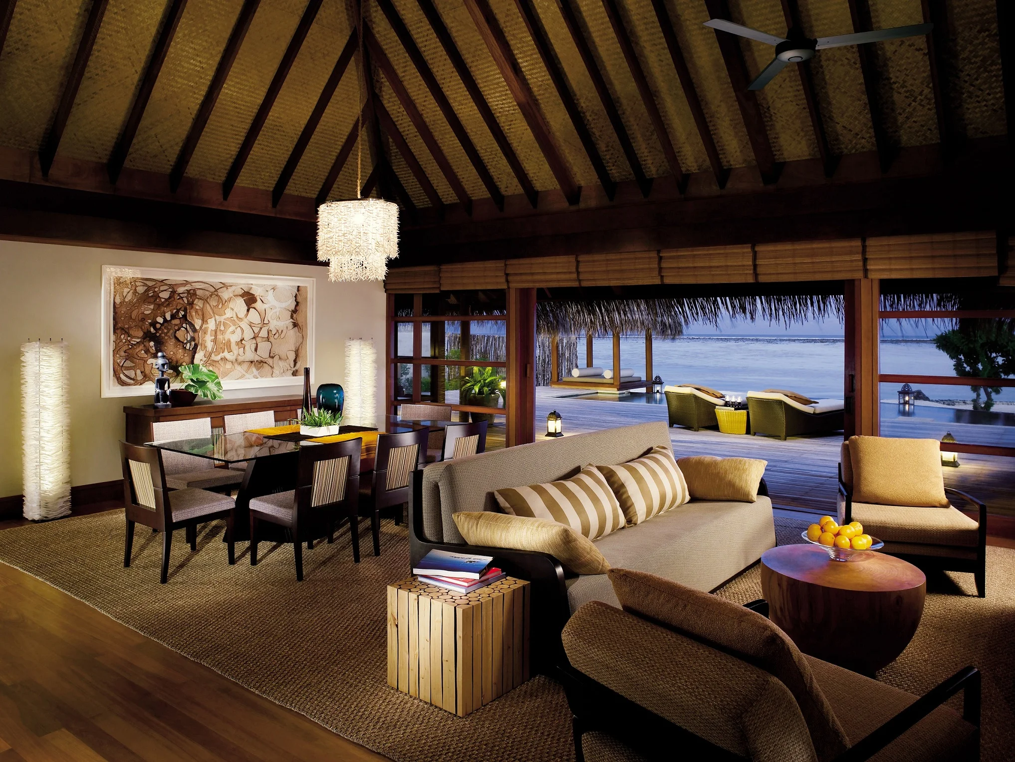 Four Seasons Kuda Huraa Maldives Beachfront Lounge Interior.jpg
