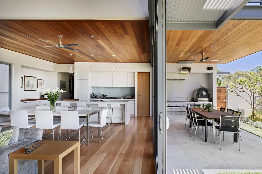 SBR Indoor Outdoor Dining Kitchen Courtyard.jpg