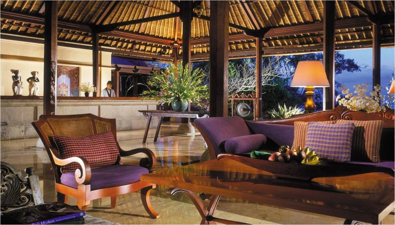 Four Seasons Resort Bali Resort Lounge Pavilion Evening.jpg