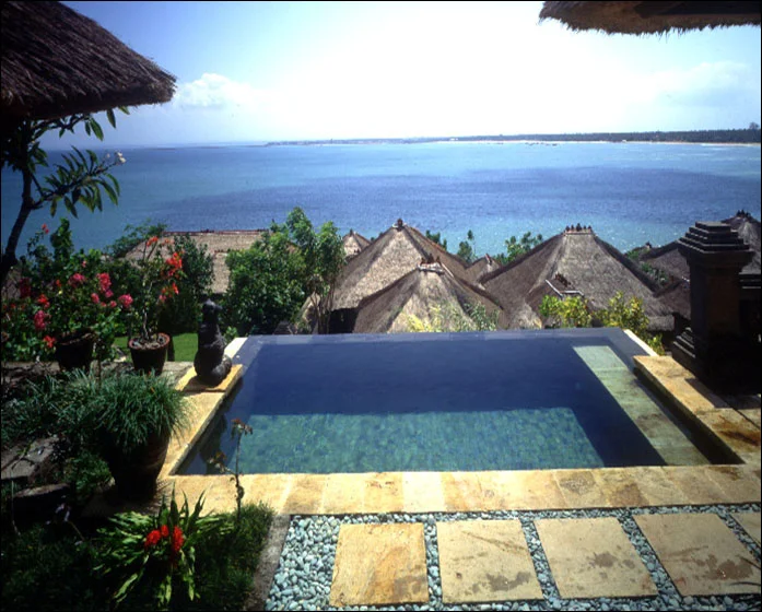 Four Seasons Resort Bali Private Villa Infinity Pool Ocean View.jpg