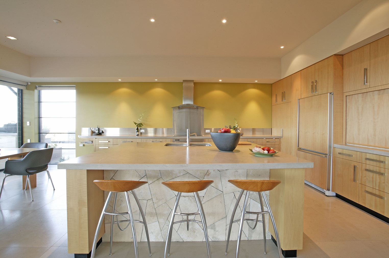 YLR Kitchen Island Coastal Holiday Residence.jpg