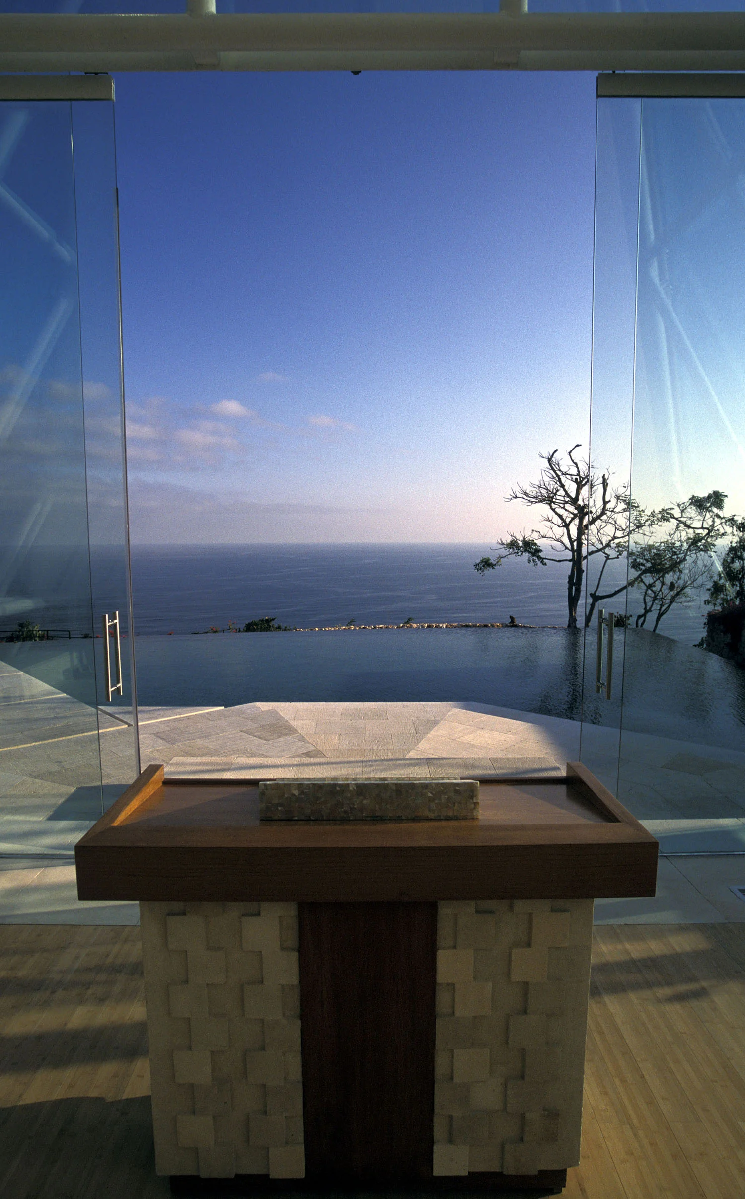 Taj Bekal Kerala Wedding Chapel Ocean Altar View.jpg