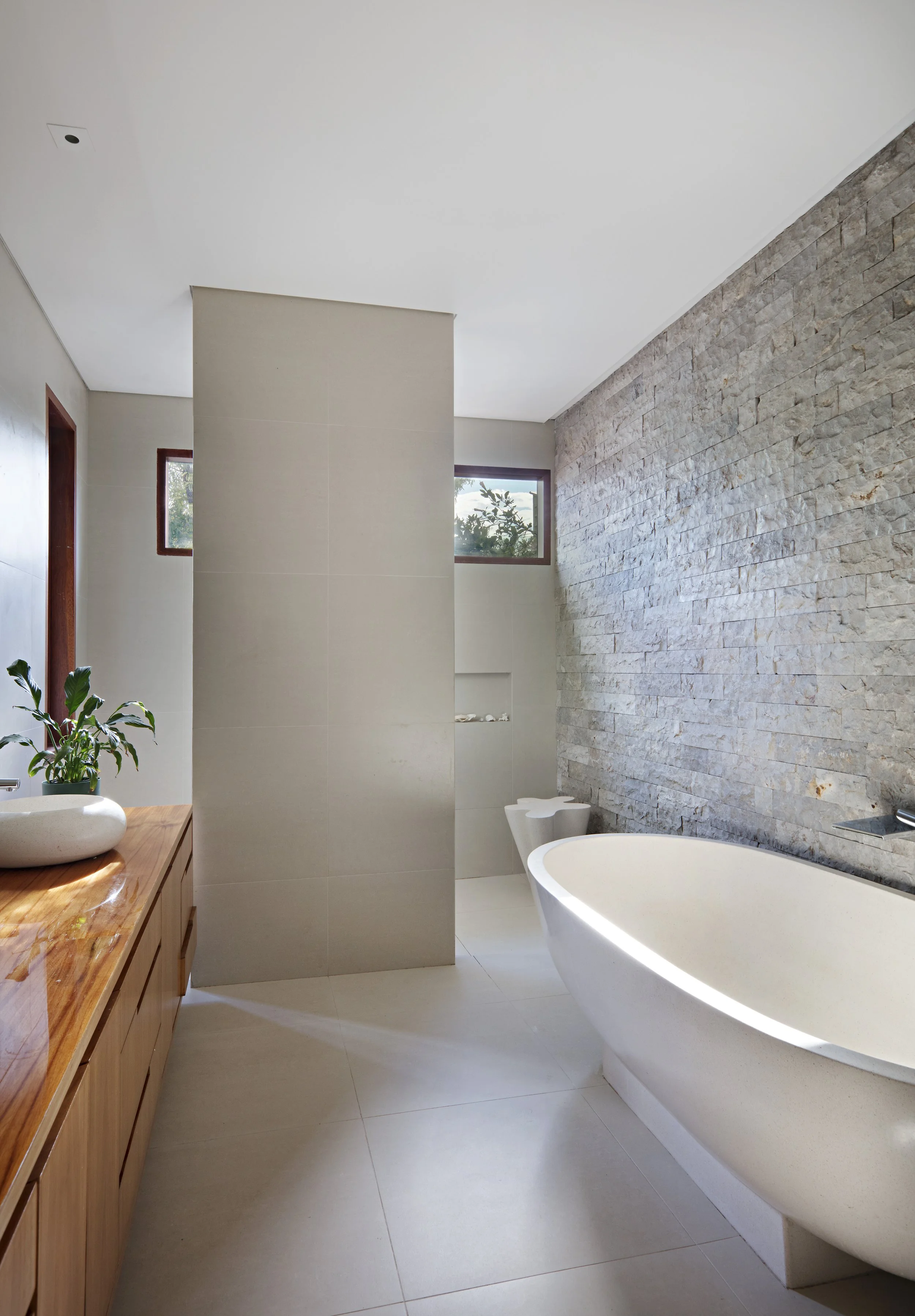 wgv1 Bathroom Rubble Stone Wall Natural Light.jpg