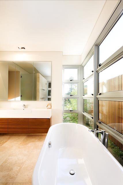 QFR Luxury Bathroom Natural Light Interior.jpg