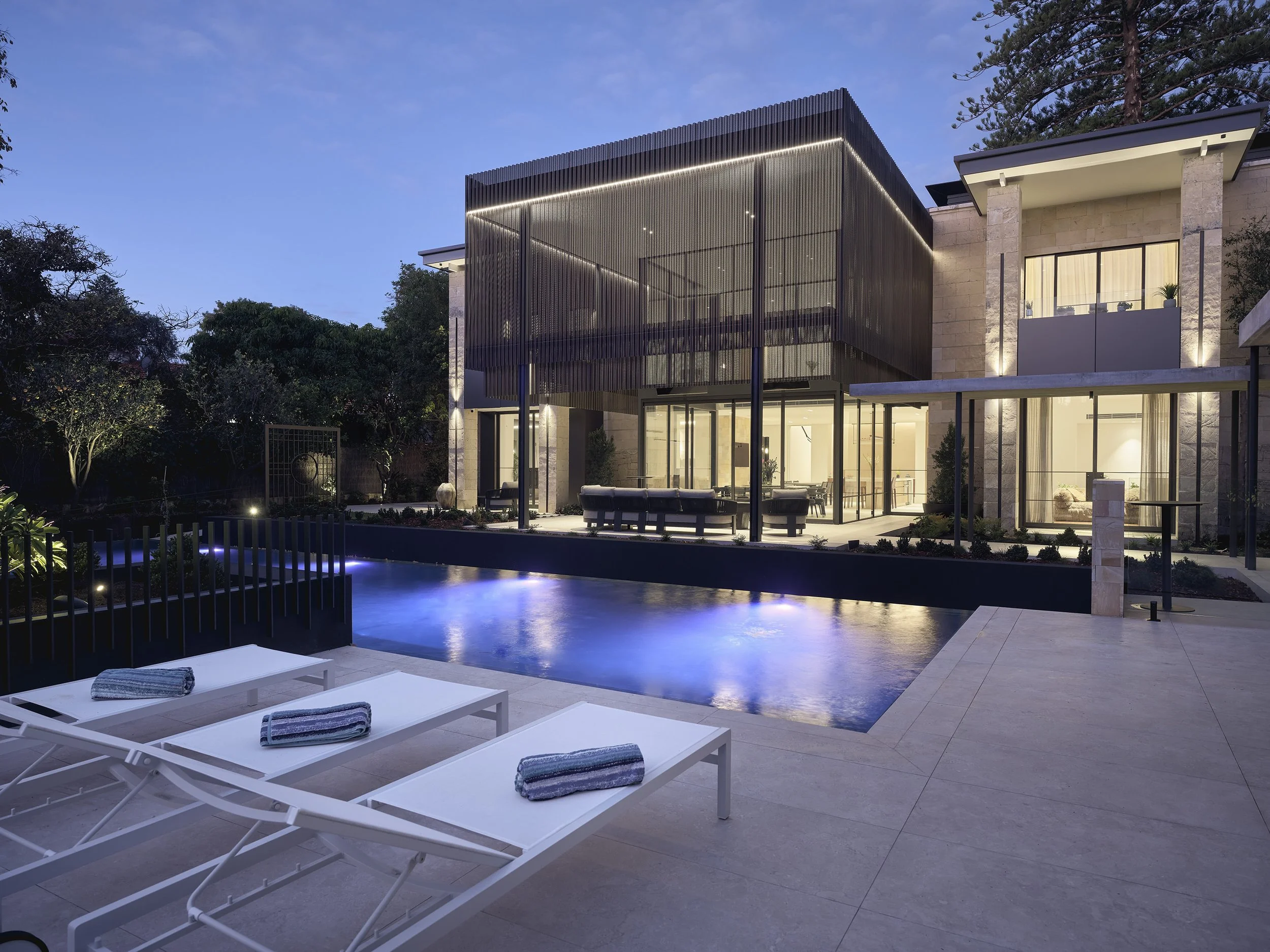 VSR High End Residential Landscaping Pool Exterior.jpg