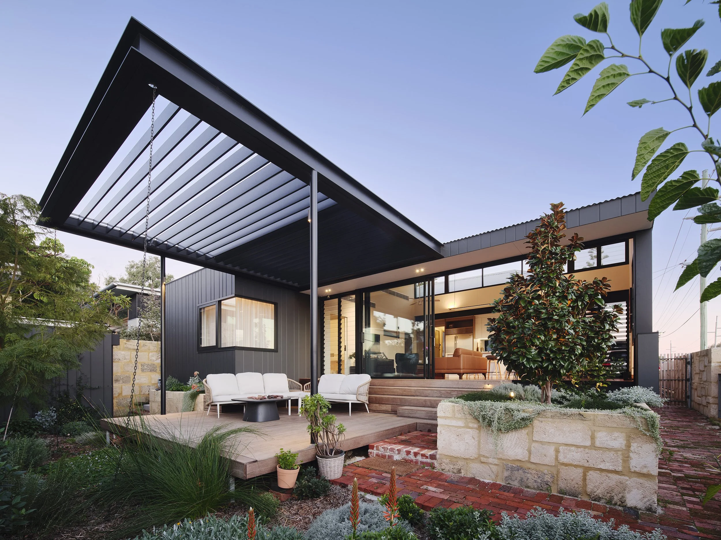 wgv2 Adjustable Louvre Roof Outdoor Living Extension.jpg