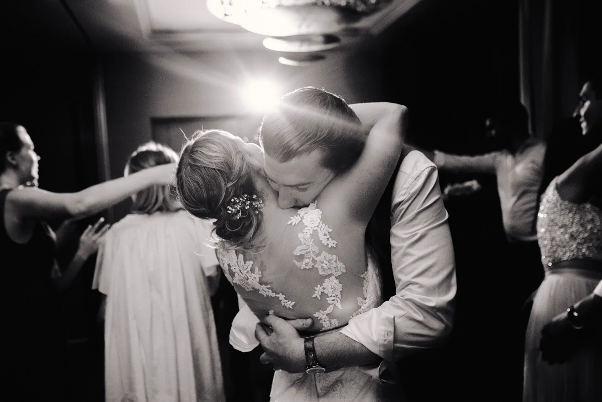 2018_Wedding_Häät_LauriHyttiPhotography (94).jpg