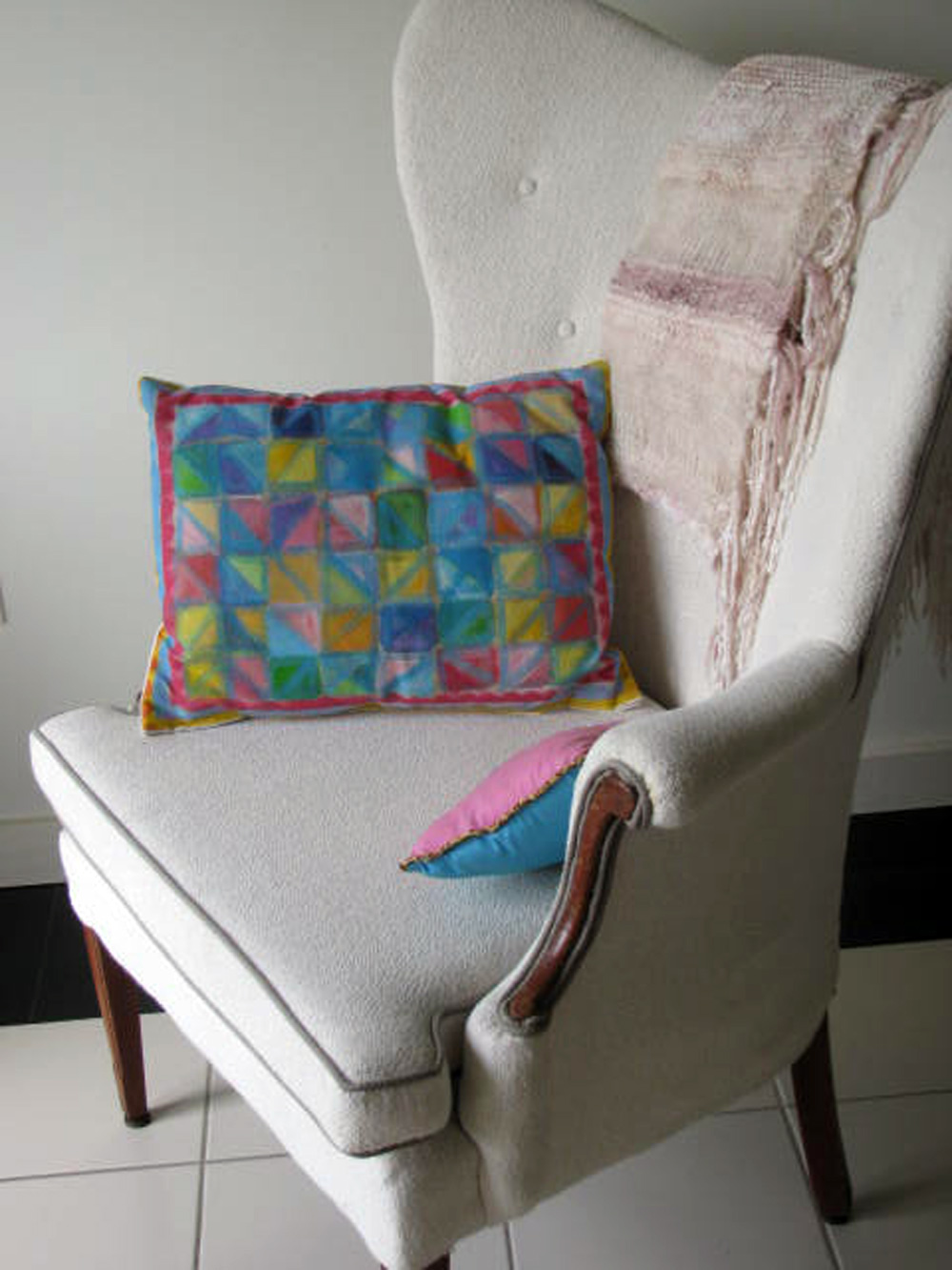 Triangle Image Pillow Design