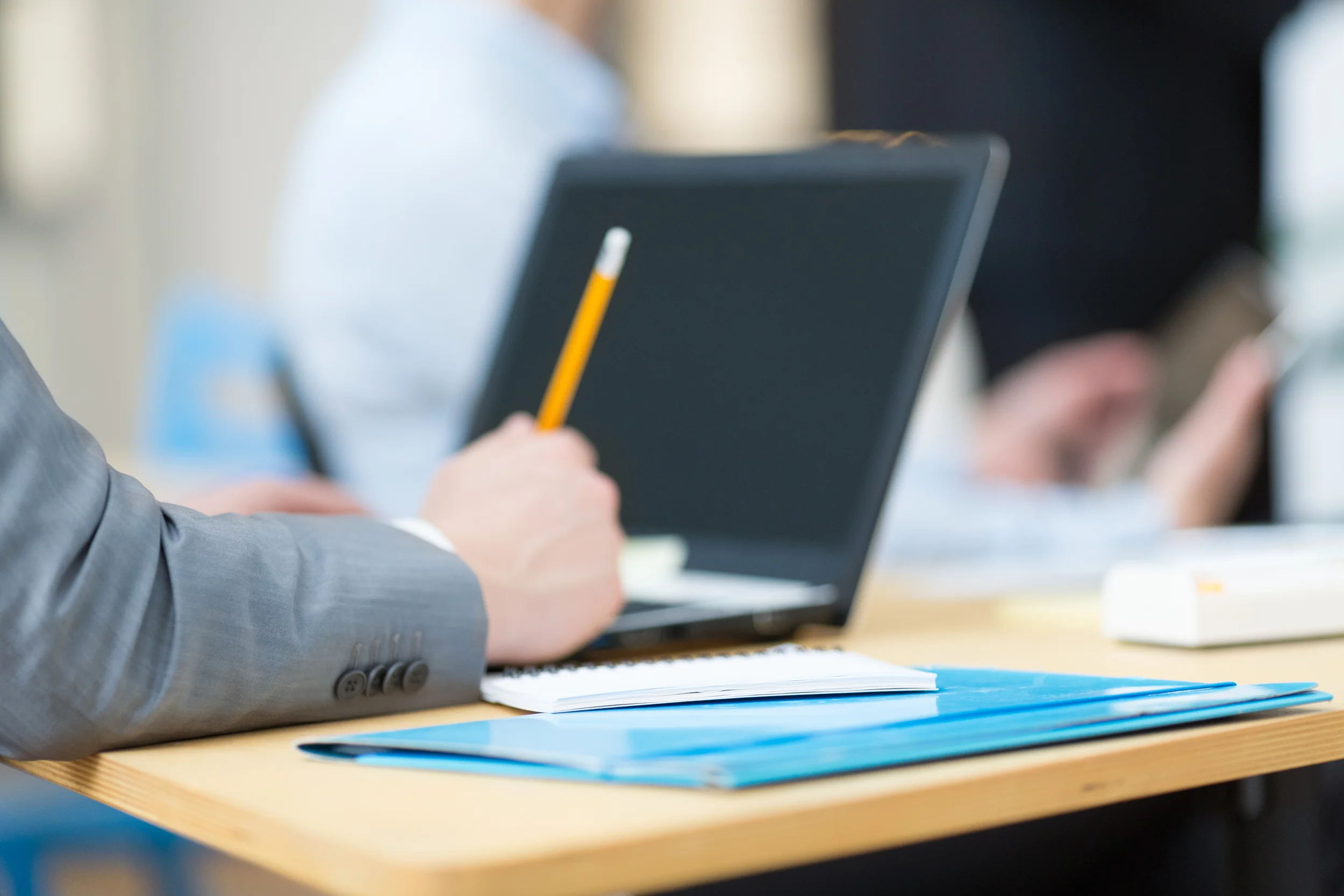 Plugging competence gaps
