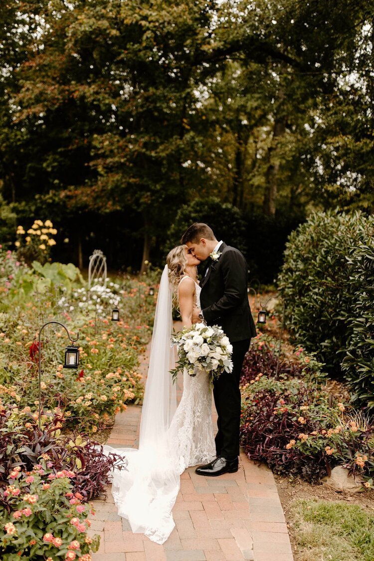 Alexander-homestead-wedding-1.jpeg