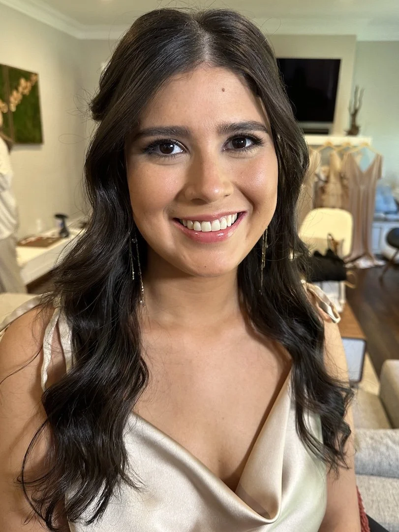 natural makeup look for dark hair and dark eyes