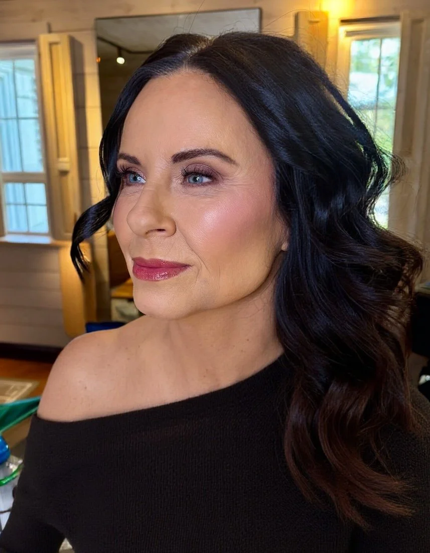soft glam wedding makeup for the mother of the bride