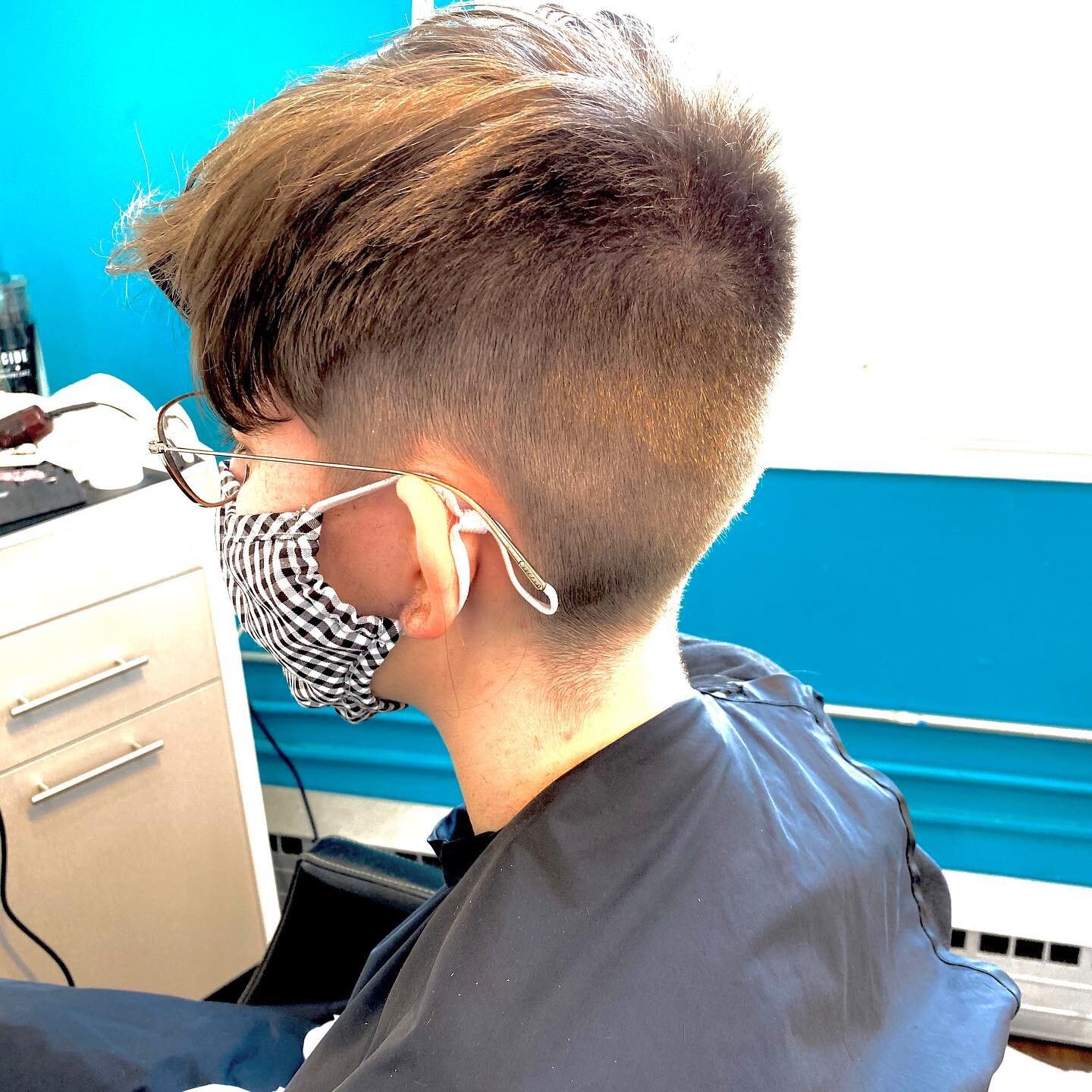 LOVE a great transformation! Sometimes this is exactly what we need! The smile on this kid’s face was brilliant even under a mask! #smilewithyoureyes #newcut #shinethrough #pixie #shortcut #therealyou #sohappy #transformation #justdoit #newhair