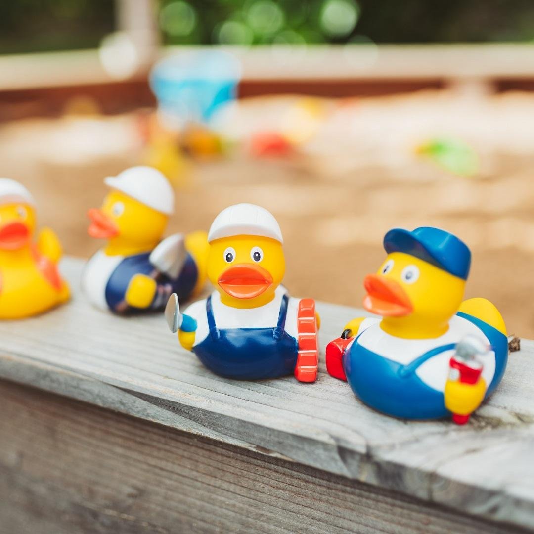 squeaky-duck-bricklayer 2.jpeg (Copy)