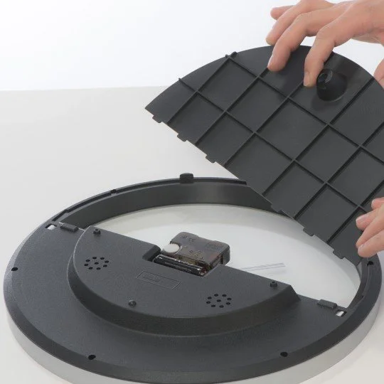 wandklok achterkant open 2display.jpeg