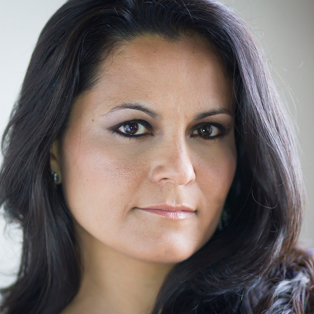Cecilia Duarte Mezzo Soprano ¡ Felices Fiestas! 