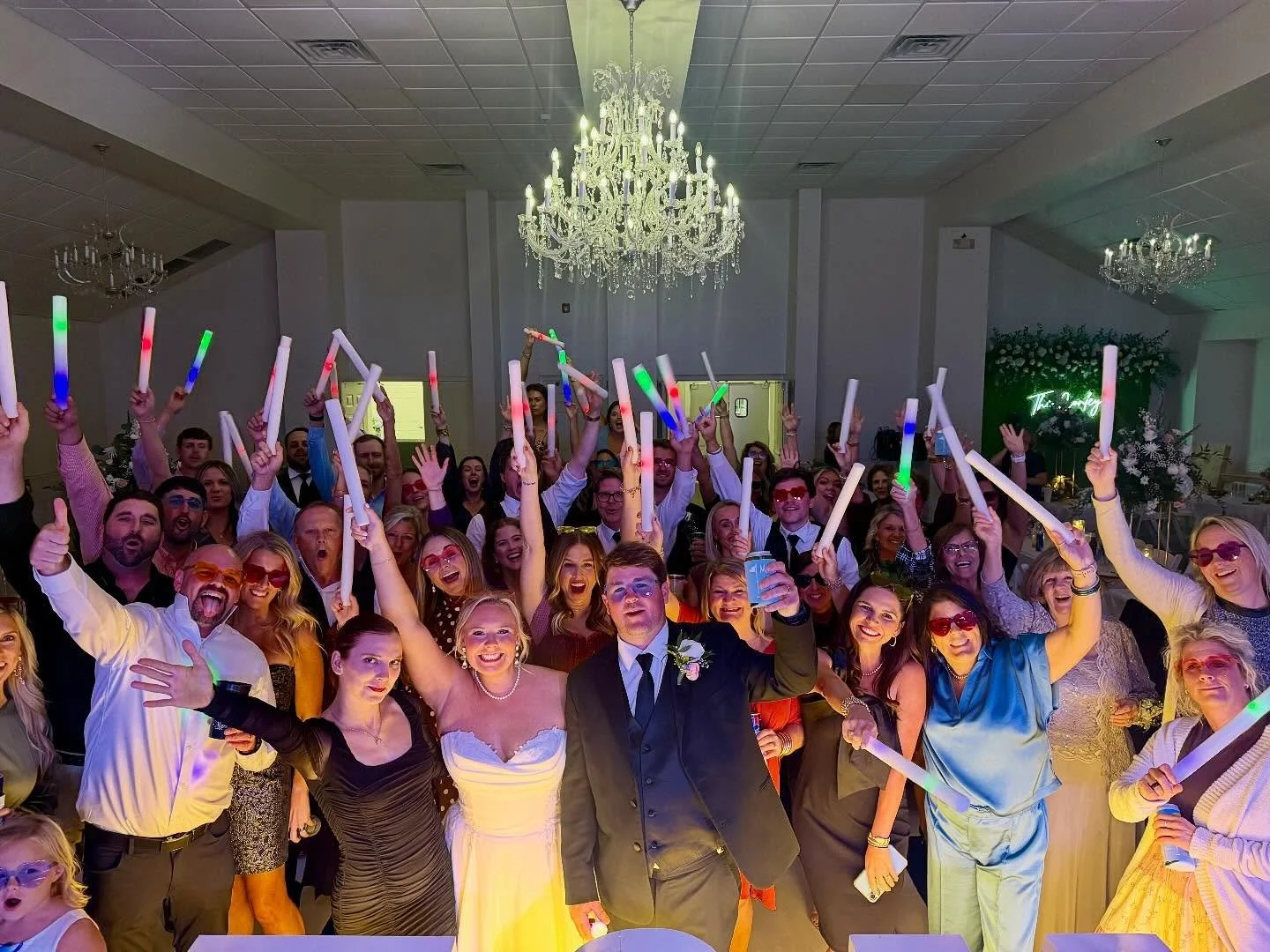❤️Molly &amp; Ty❤️
.
#FlyByRadio  #DyersburgWedding 
#MollyAndTy  #SouthernWeddingVibes 
#LiveWeddingBand  #TennesseeWedding 
#WeddingReceptionGoals  #PartyWithFBR 
#WeddingEntertainment  #RockTheReception