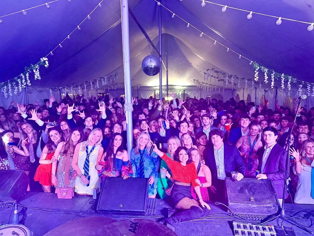 🐘Tuesday night in Tuscaloosa🐘
.
#flybyradio #college #tuesdaynight #rolltide #tuscaloosa