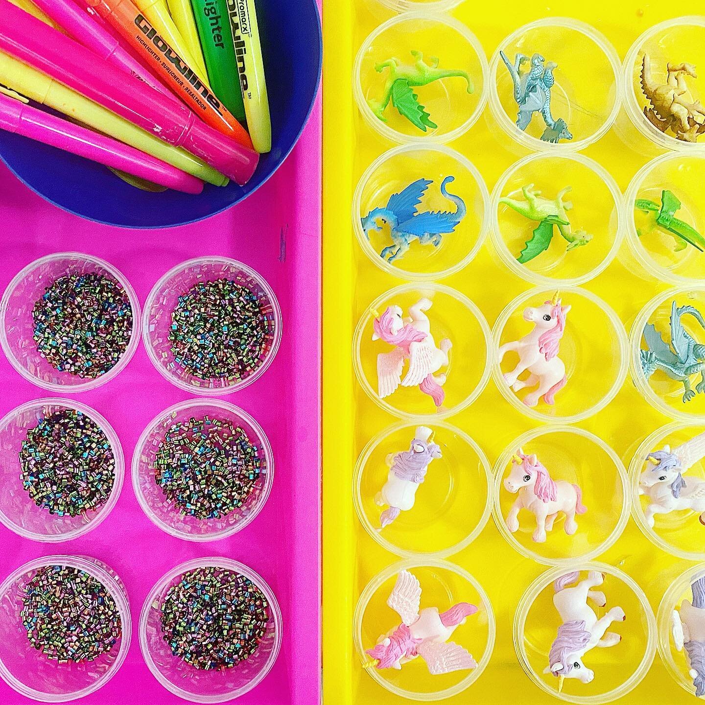 unicorn and dragon party prep 🦄🥳🐉

#fireflyyogis #partyprep