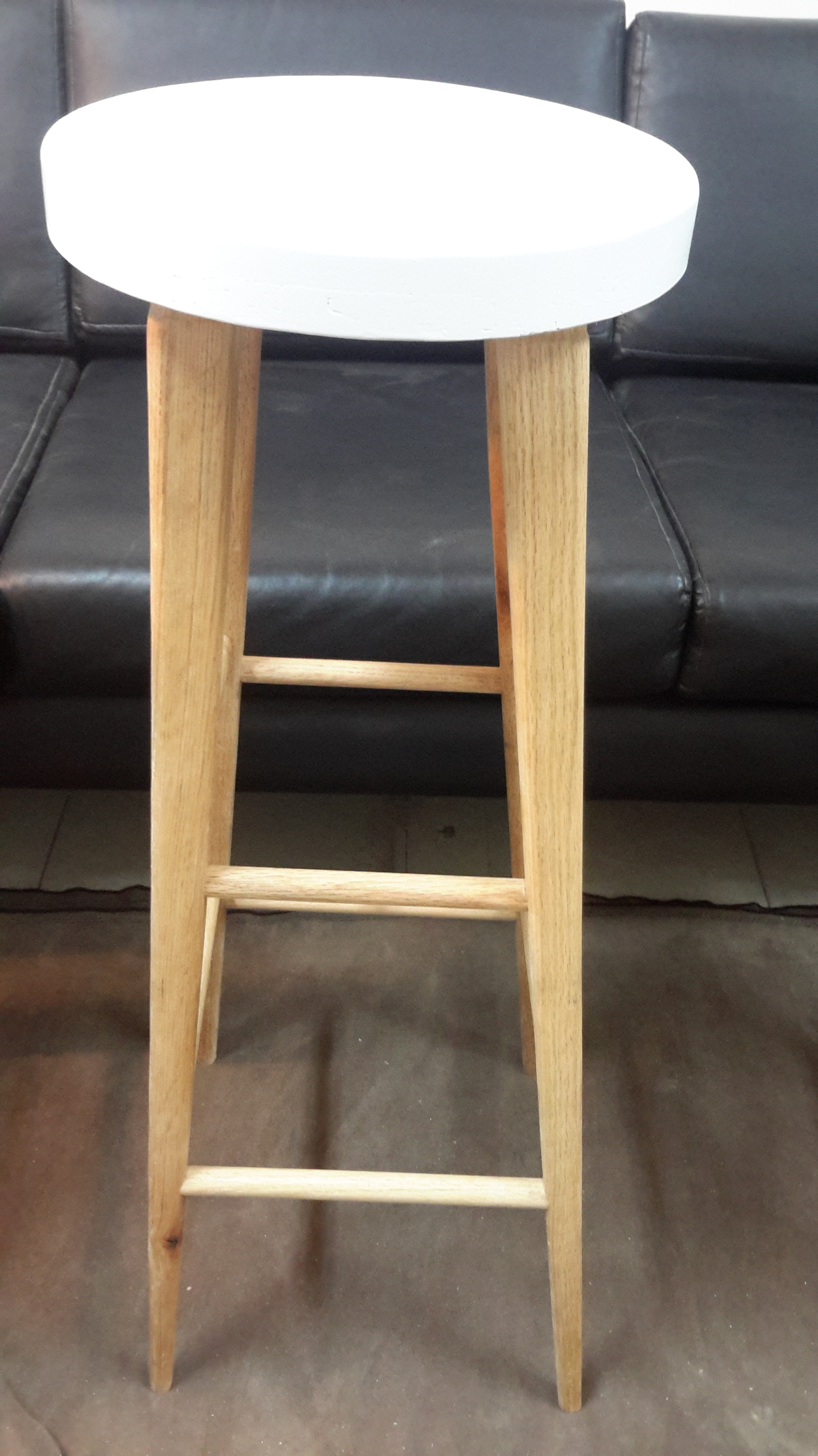 hand+crafted+Oak+bar+stool weldwoodfurniture.com.jpg