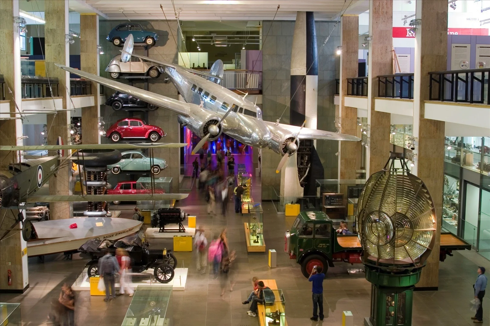 SCIENCE MUSEUM