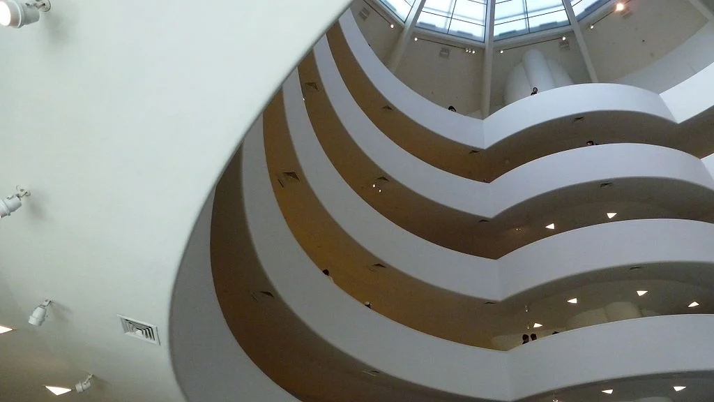 1024px-Solomon_R._Guggenheim_Museum_floor.JPG