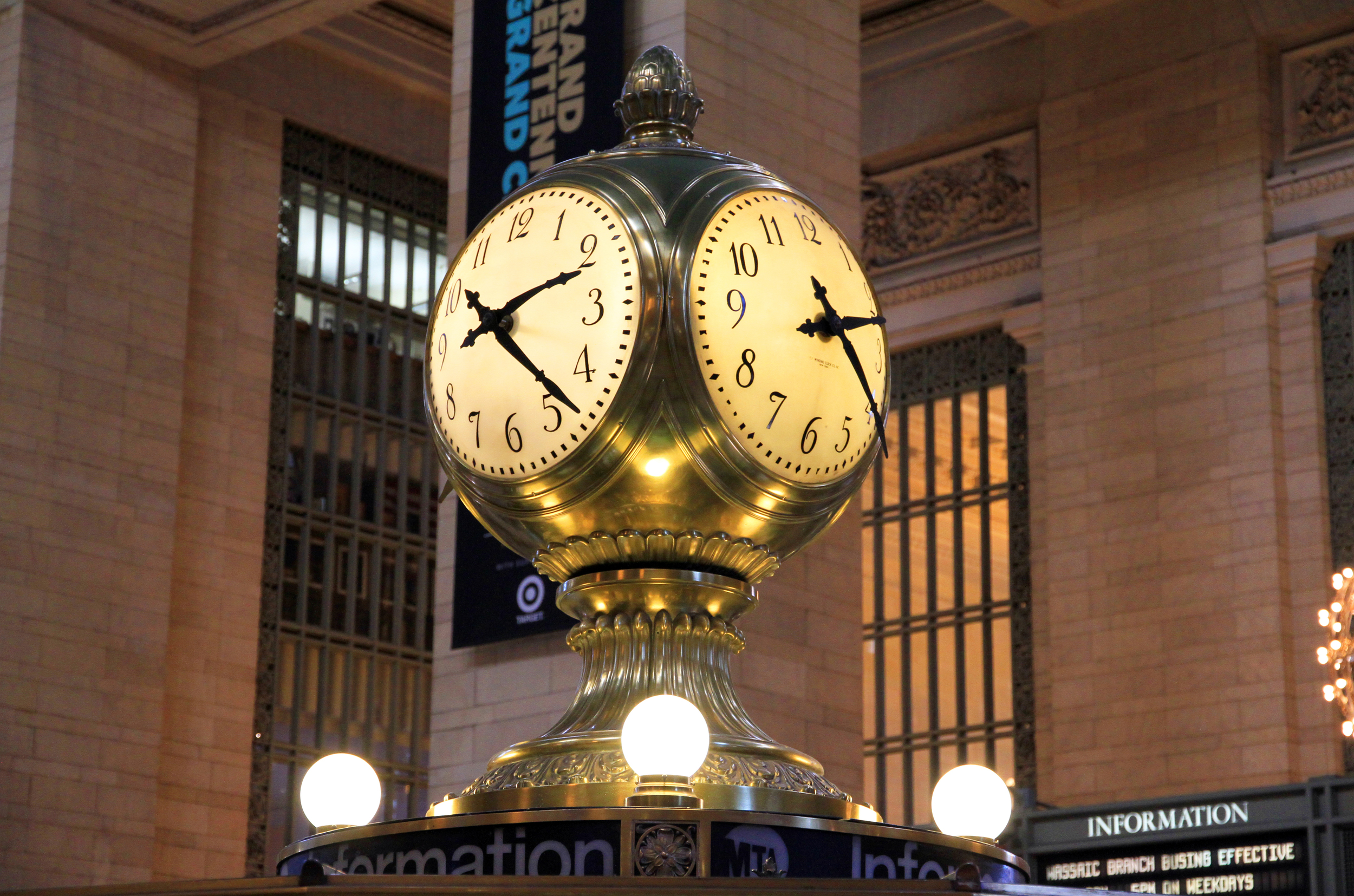 USA-NYC-Grand_Central_Terminal_Clock.jpg
