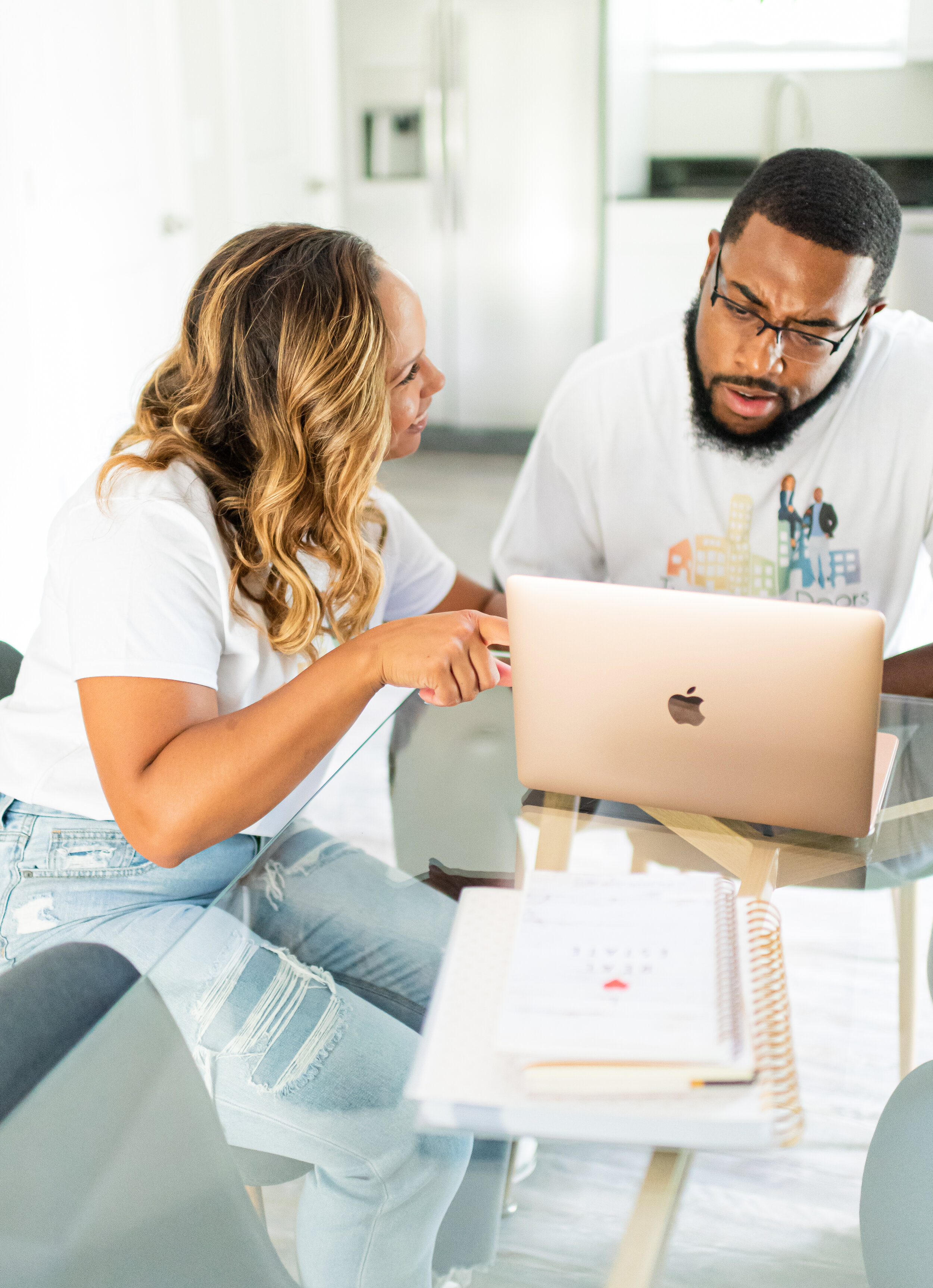 Hacking Your Competitor’s Social Media Strategy - IG Live