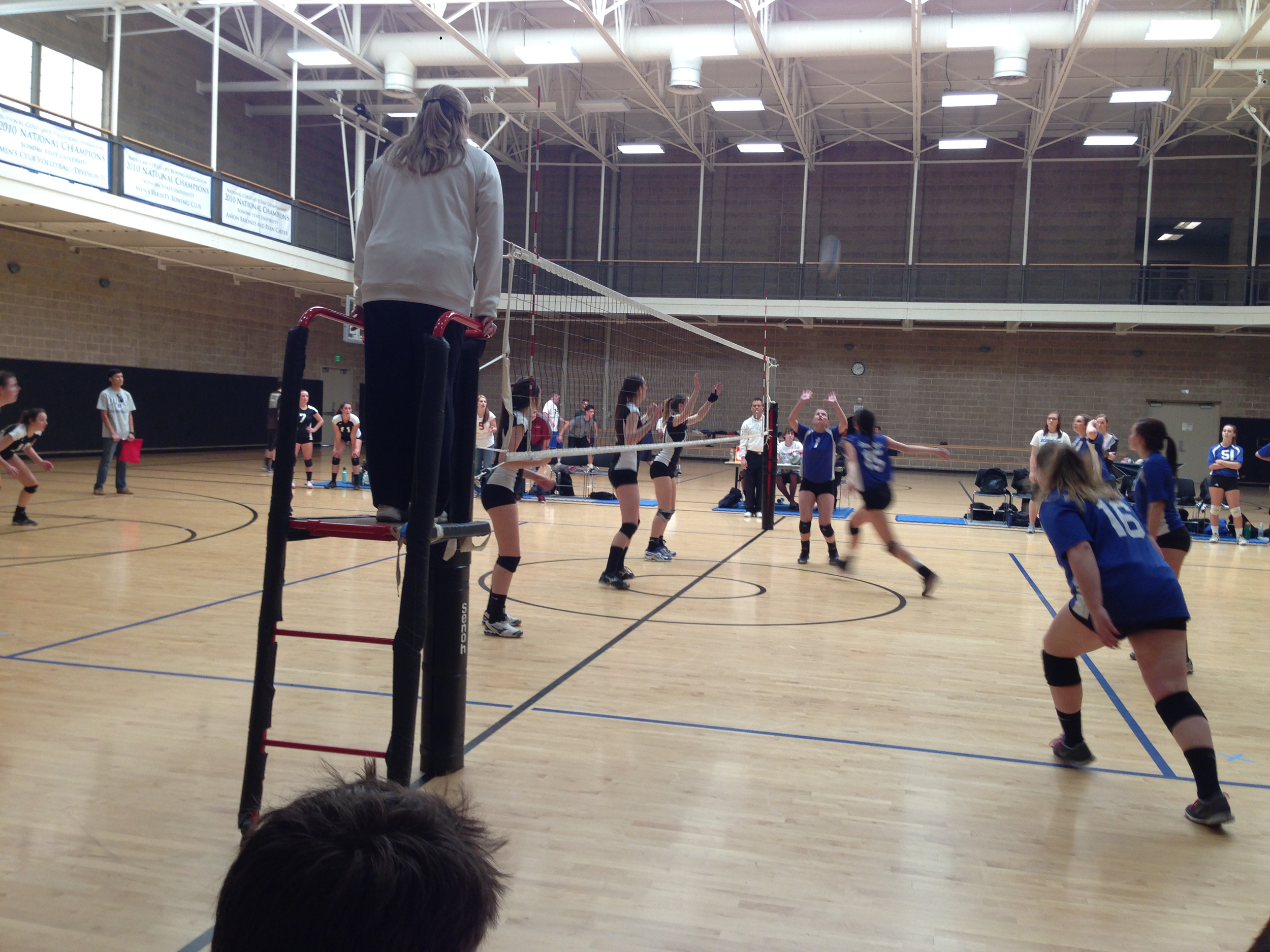 STAR // Halia Daughtery Despite a team injury, club volleyball won 3-2 against the Wildcats.