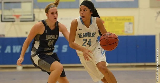 sonomaseawolves.com Leanna Bade scored 11 points versus CSU San Bernardino.