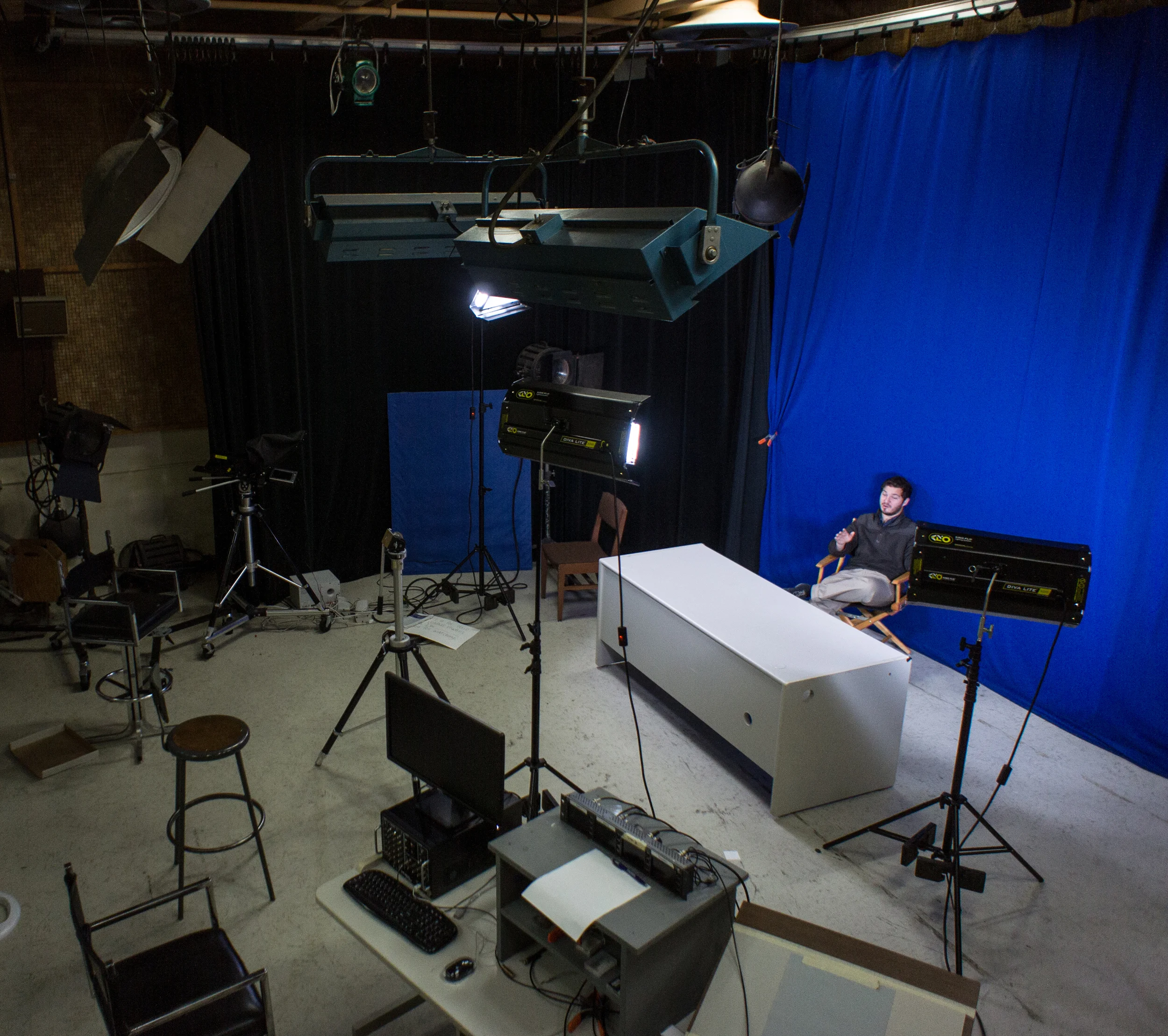 STAR // Gustavo Vasquez SSU-TV General Manager Alex Bretow is filmed in the media outlet's studio room, Stevenson 1063. Communication & media studies majors and other students can enroll in COMS 369 to gain experience in the film and television industry.