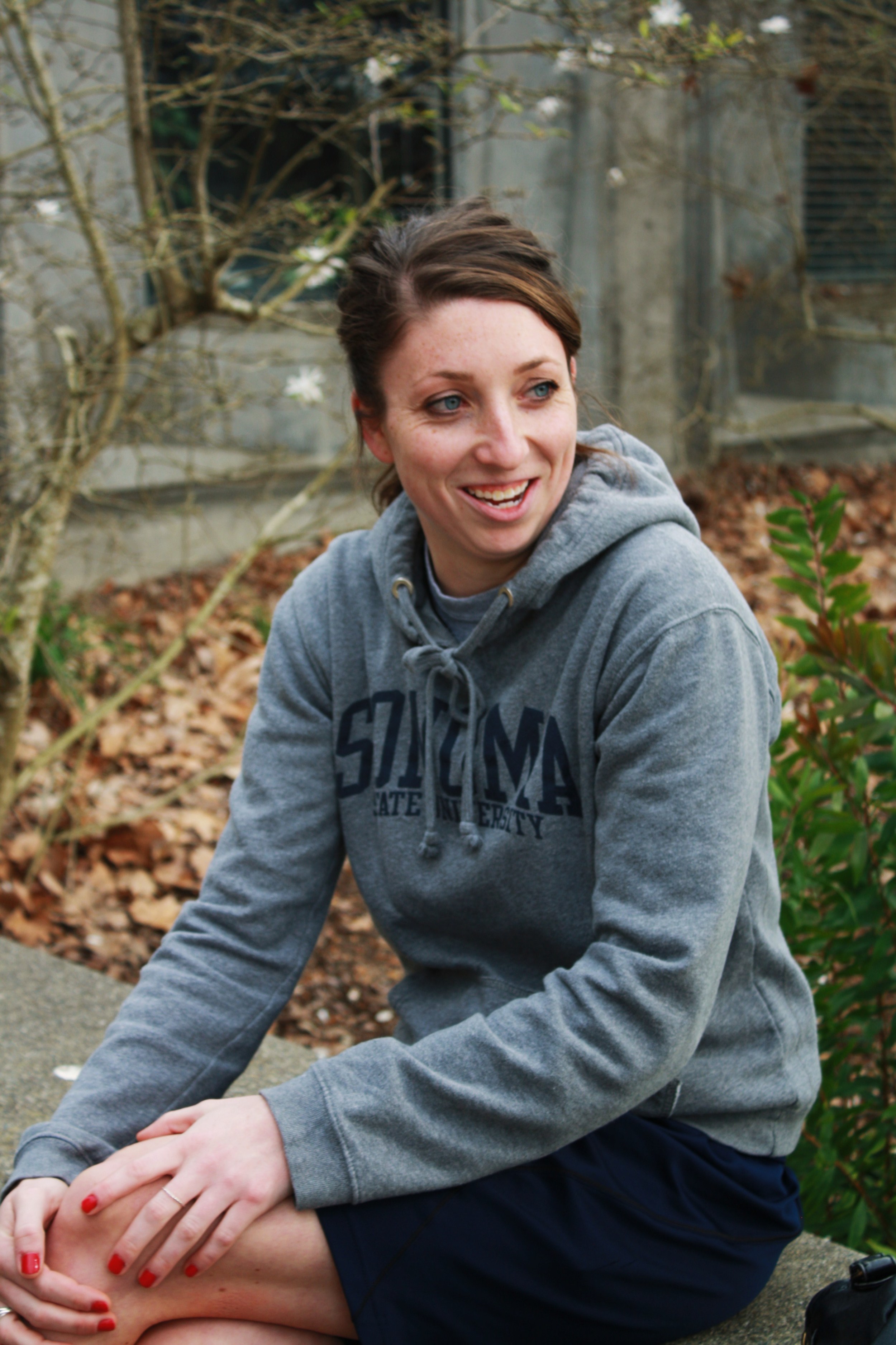 STAR // Niquie Wilson Men’s basketball assistant coach and Sonoma State University alumna, Natalie Wisdom, is the first woman to have the position in the National Collegiate Athletic Association.