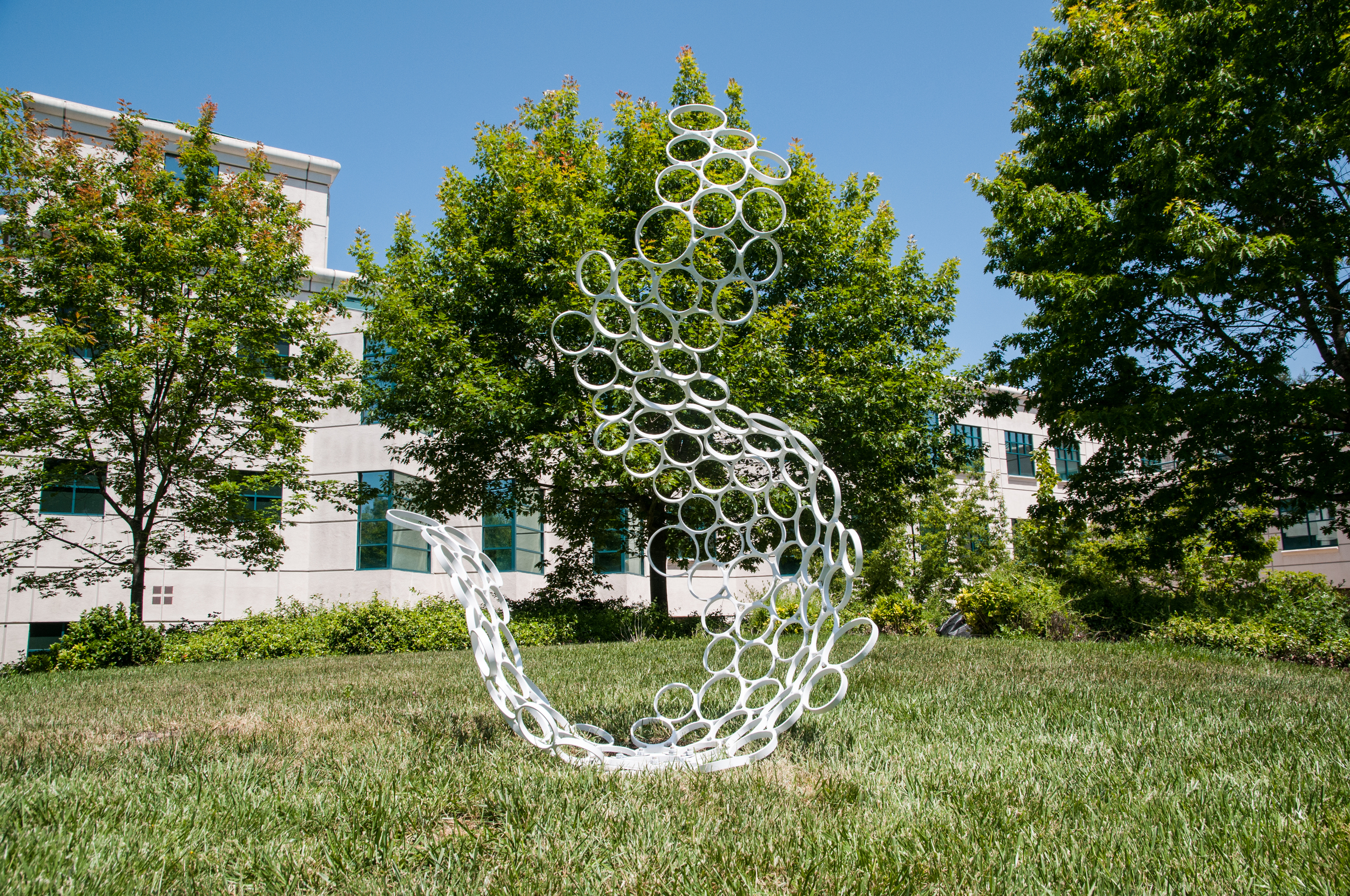 STAR // Gustavo Vasquez Eleven Sonoma State University students have been working throughout the semester as part of the Commencement Sculpture course to create art showcased throughout campus in days approaching commencement.