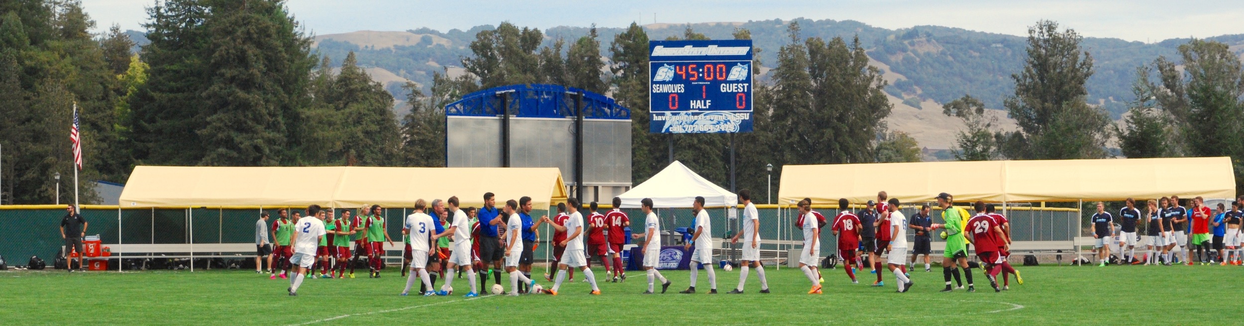The score remained tied at the end of the first half before the Seawolves took charge and scored two goals to defeat the rival Wildcats. 