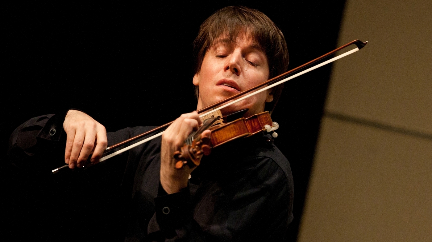 Violinist Joshua Bell performing. Courtesy of NPR.