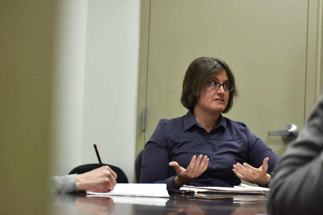 STAR // Ethan Prins Education and Reservations Manager, Suzanne DeCoursey, informs students who are interested in an opportunity to intern for the preserve.