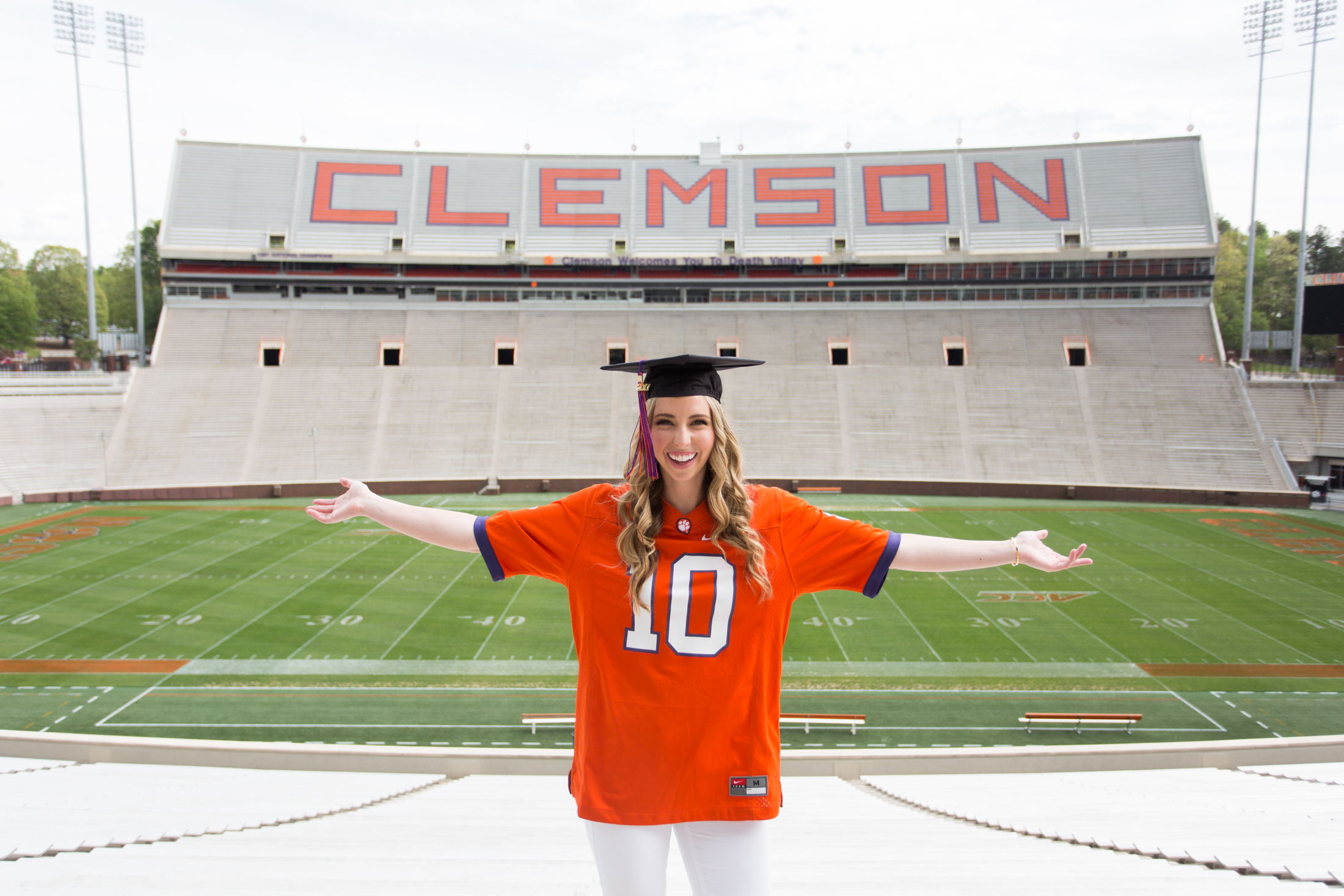 Kallimarie McLaughlin-Clemson University Senior Photos_2017-8056.jpg