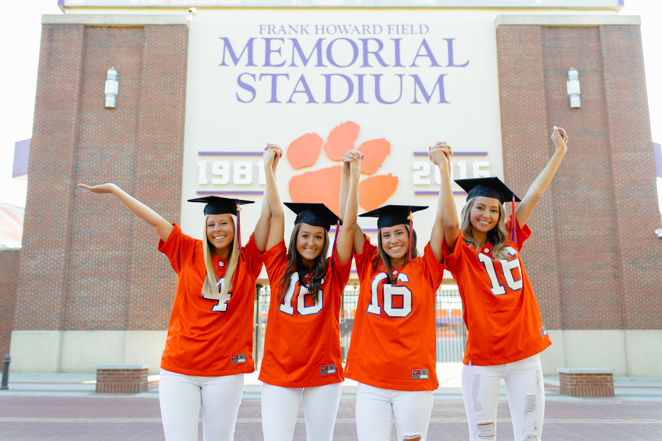 Clemson University Graduation Pictures-2020-8827.jpg