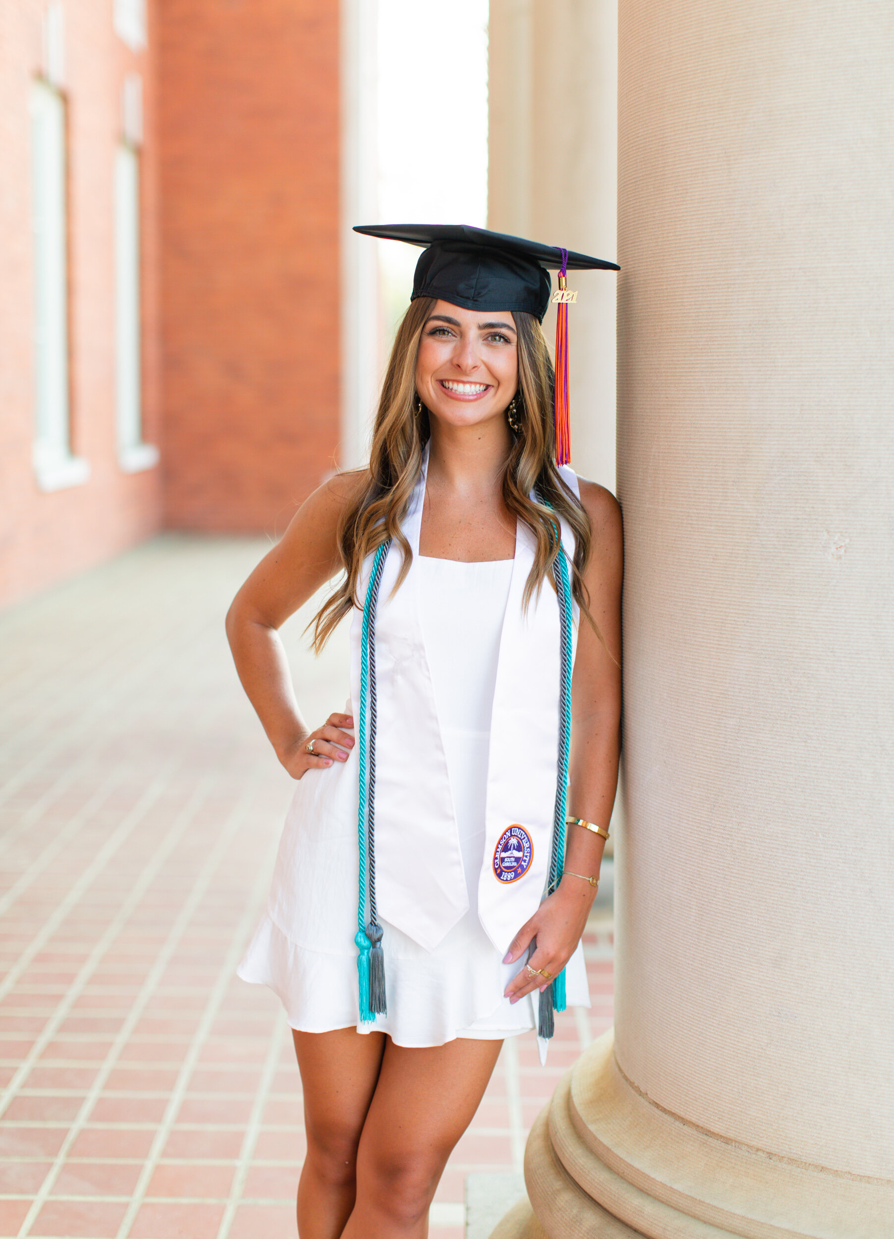 Taylor-Clemson-Senior-Photos-3135.jpg